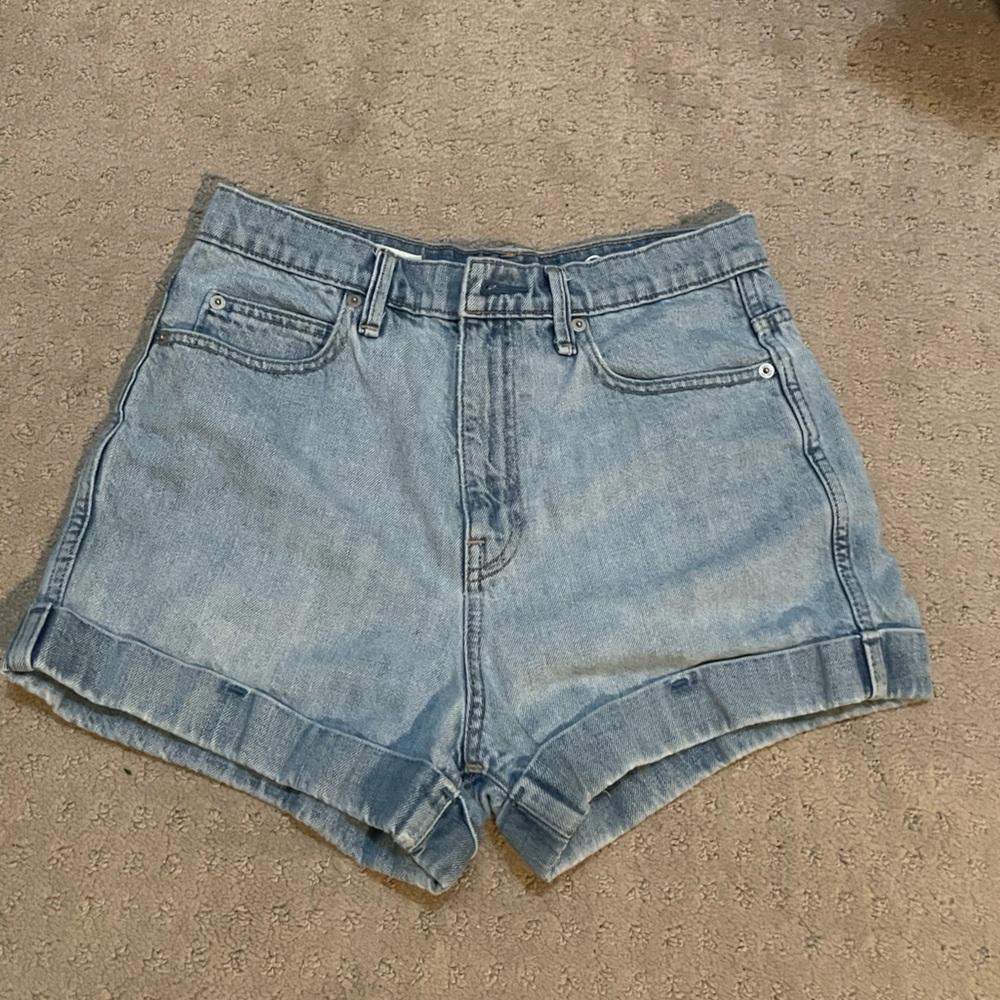 Gap High Rise Jean Shorts, Size 27, Light Blue Wash
